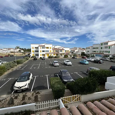 Renove 2 Pieces Avec Balcon, A 200m De La Plage, St Hilaire De Riez - Fr-1-224c-318 Apartment Saint-Hilaire-de-Riez